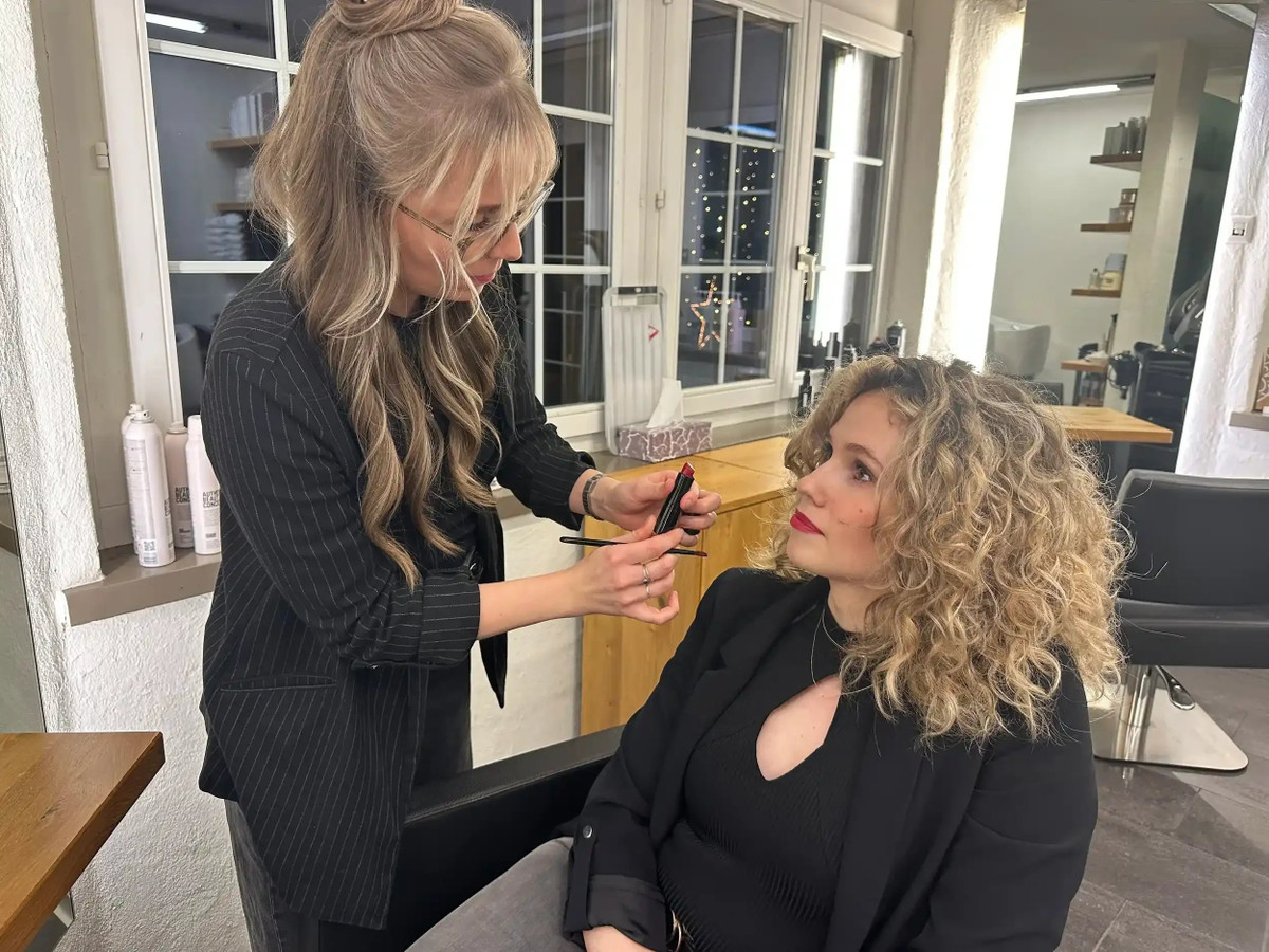 Les Trois Coiffure & Cosmetique, Einblick 3