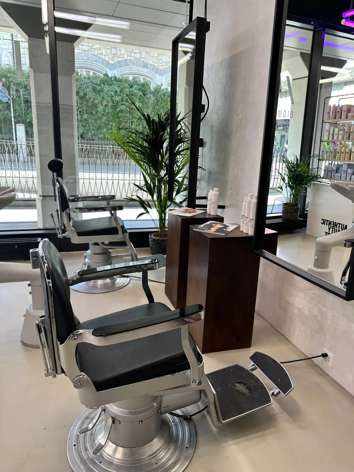 TYRA THE HAIR STUDIO, Einblick 1