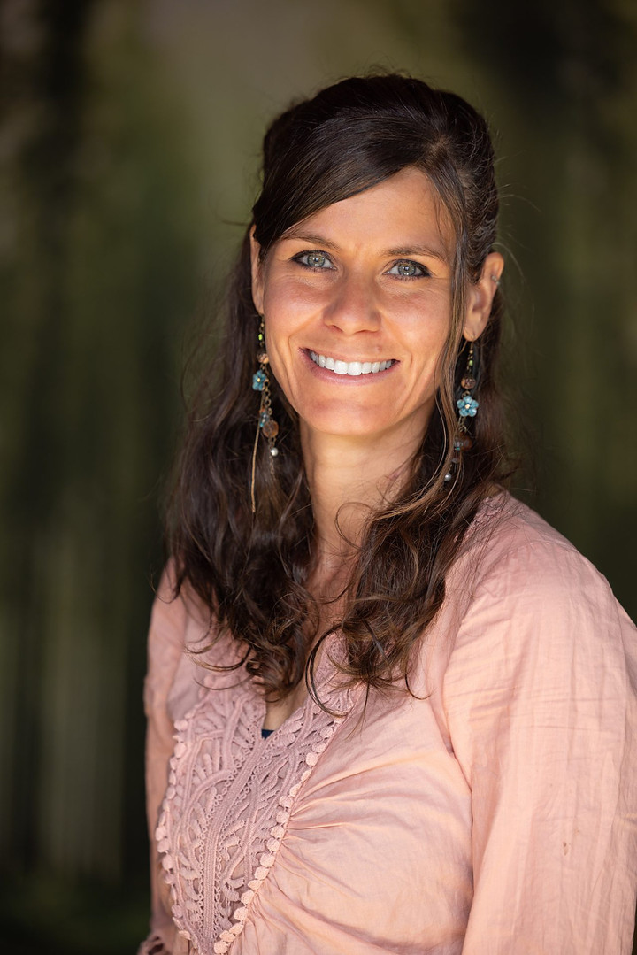 Portrait von Xenia Amstutz Wolf
